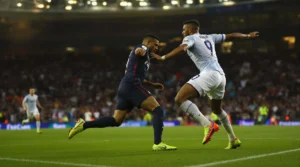 Prolongation au foot : règles, durée et implications clés